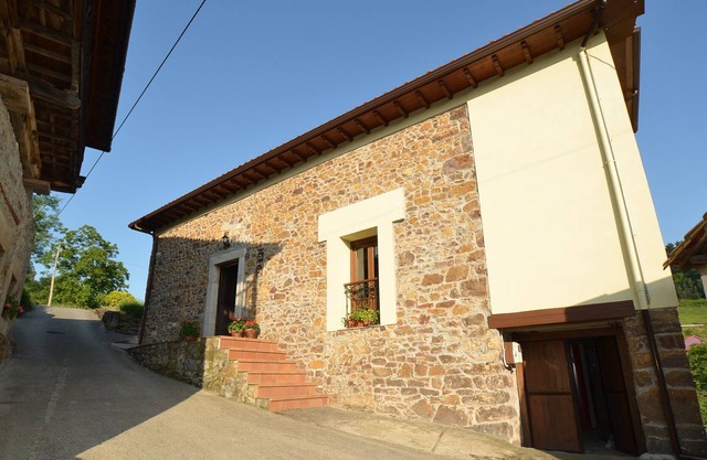 RURAL HOUSE (Complete rental) CASA CALEYOS