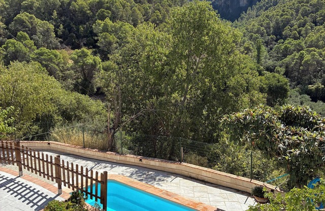 RURAL HOUSE JUAN'S SIERRA CAZORLA SEGURA AND LAS VILLAS 21 € per person/night