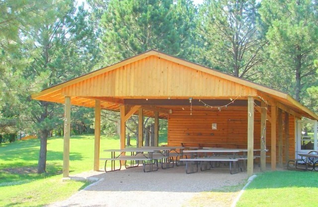 Rush No More RV Resort and Cabins - Campground