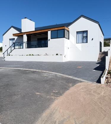 Russobietjie Luxury Self-catering House