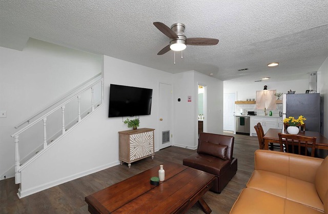 Rustic 2BR Farmhouse Retreat