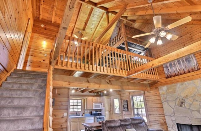 Rustic Cabin Near Purdue University