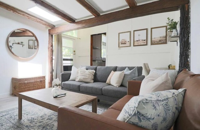 Rustic Chic 200 metres from CBD