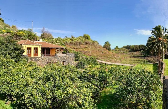 RUSTIC HOUSE LA MONTAÑA