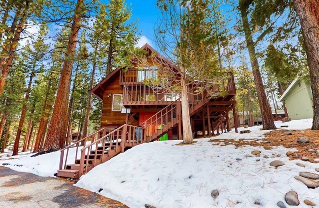 Rustic Tahoe Cabin with Upgraded Decor