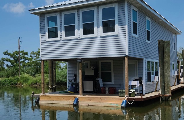 Rusty Hook located in Cypress Cove Marina