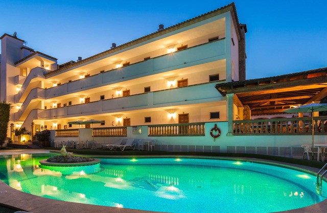 Sa Torre Apartaments