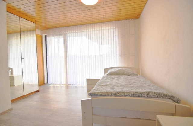 Sa06 - Geräumige Ferienwohnung mit Balkon und Terrasse, 115 qm, 4 Zimmer, Max. 8 Personen