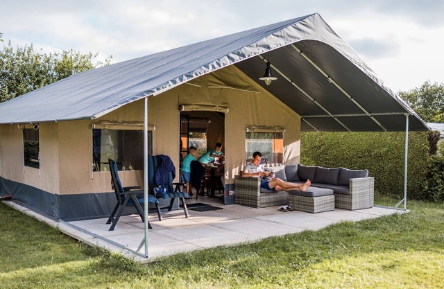 Safari Tent in Nommern near Forest