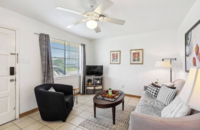 Safe NOLA-steps to Ochsner hospital!