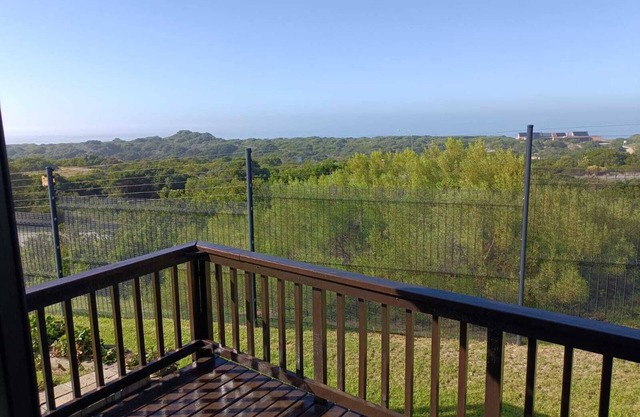 Saint Ellen Groot Brak a Piece of Heaven