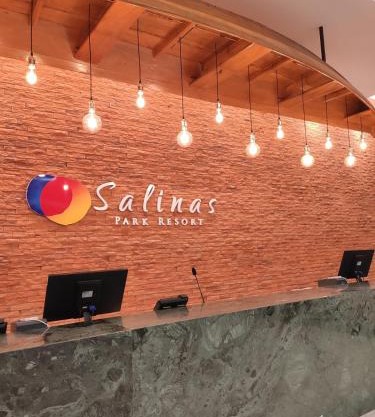 Salinas Park Resort Ap 506 para até 5 pessoas