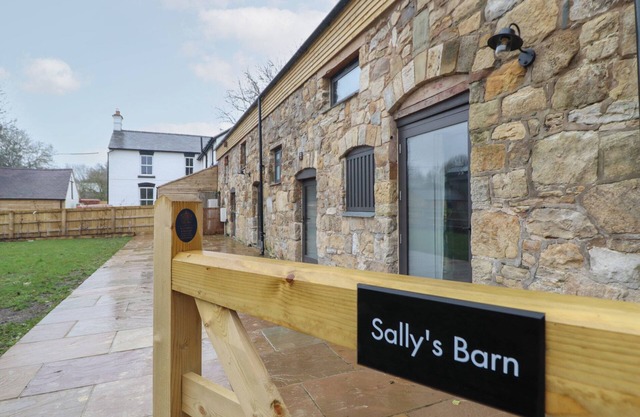 Sally's Barn