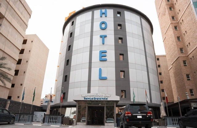 Salmiya Grand Hotel