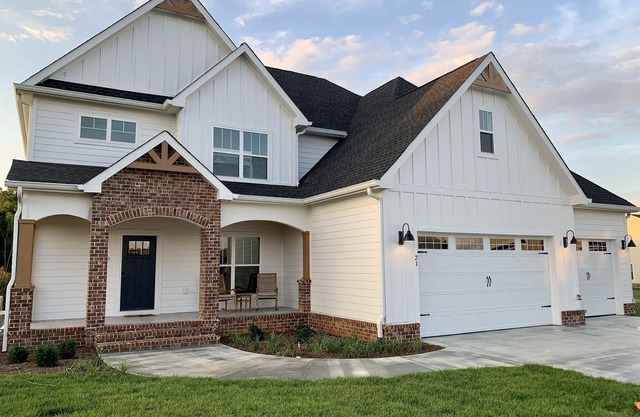 Salsa Lido@Twin Creeks Resort, The lake is calling