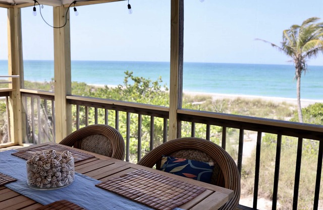 “Salt of the Sea” - Beachfront and Pet Friendly!