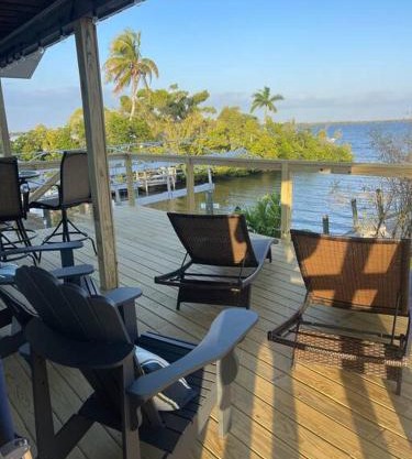 Salty Bones, Hemingway-esque Florida Escape, Boat On Property
