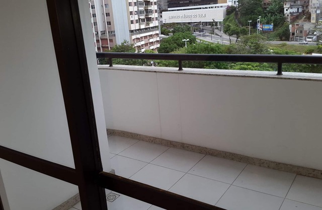 SALVADOR CARNIVAL. GREAT LOCATION. BETWEEN TWO CIRCUITS. 2/4