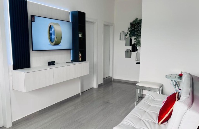 San Francisco Luxury Prestige 2