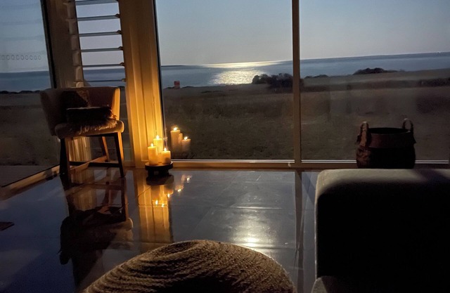 Sanctuary on Point - Luxury oceanside property - every room has a view!