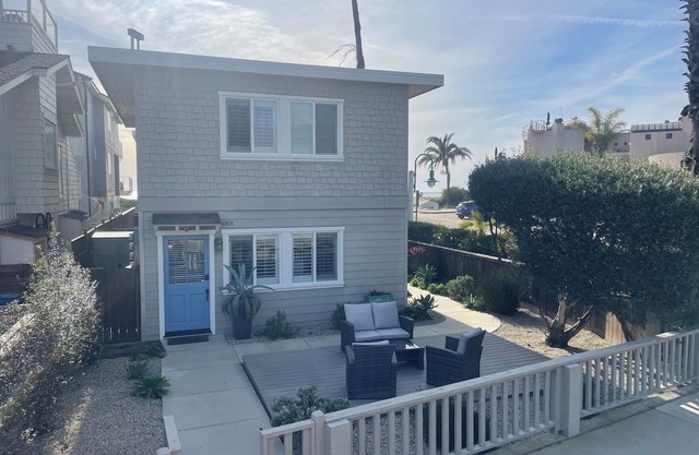 Sandyland Escape - 2 Bedroom Condo in Carpinteria that is steps from the sand!