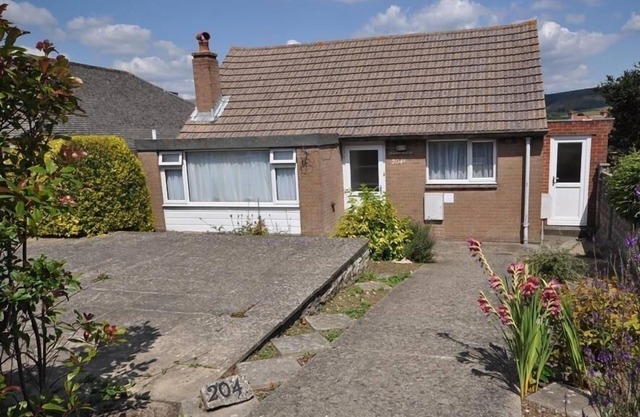 SANJERNIN, pet friendly, with a garden in Swanage