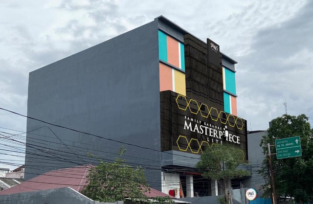 Sans Hotel Roxy Jakarta