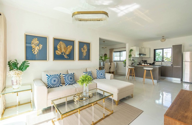 Santiago Oasis Pool Gym Free Parking