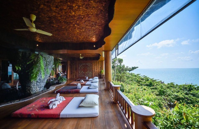 Santhiya Suite - One Bedroom Resort, Sleeps 3