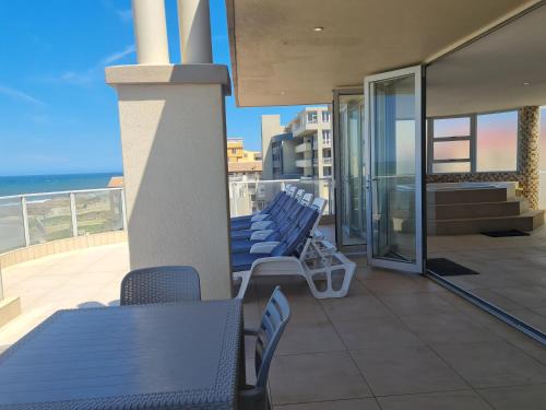 Santorini A-Block Penthouse