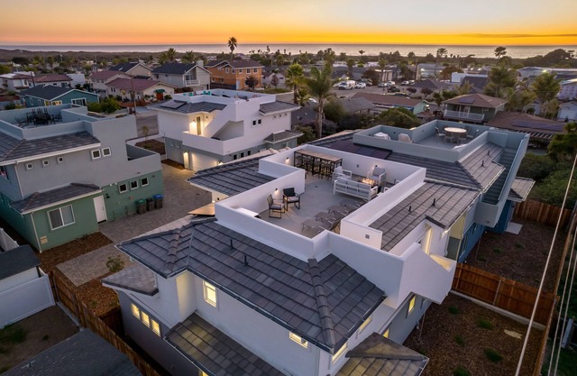 Saratoga Oceanview House w/Rooftop Deck