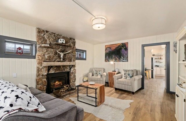 Saratoga Stage Coach Stop