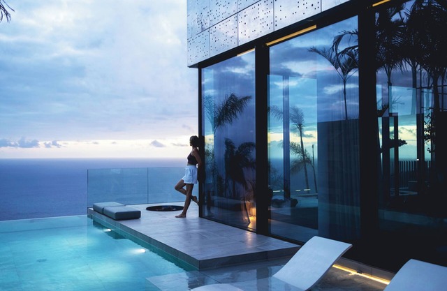 Saudade Residence - Futuristic Ultra Luxury Ocean Zen Retreat - Award Winning