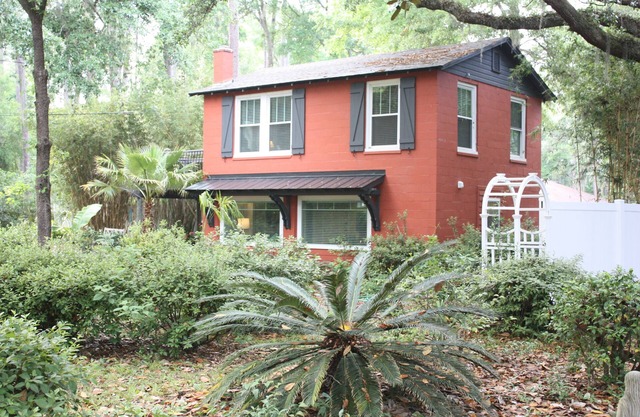 Savannah Whitemarsh Island Cottage on Private Riverfront Estate with Dockn