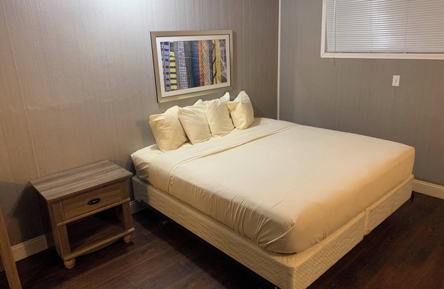 Sawmill Lodges Motel