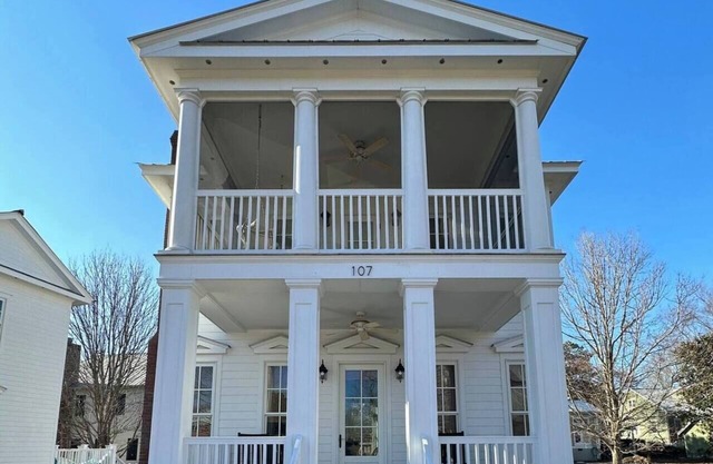 Scenic Cottage w/Trails, Pond & Valley Views