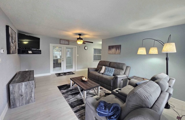 Scenic serenity on the water