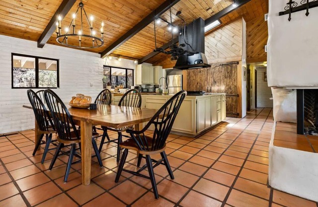 Scenic Spanish Rancho - Breathtaking Views