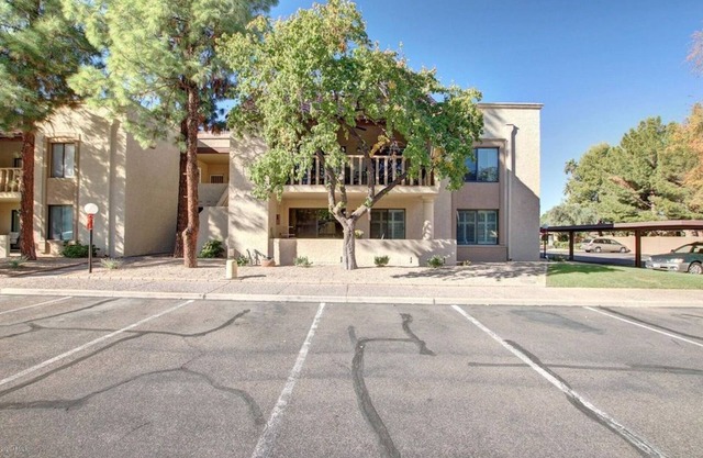 Scottsdale - 2bed/2bath