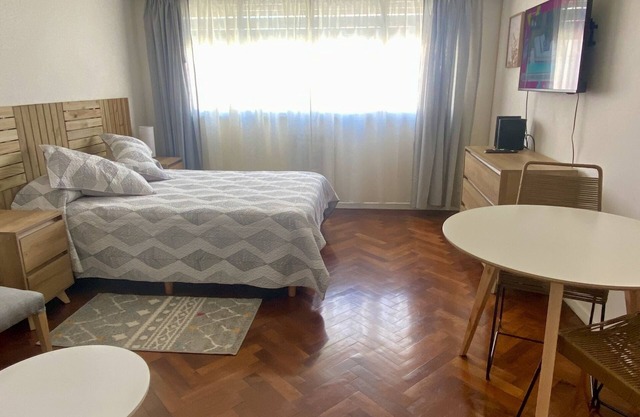 SE Alquila Departamento EN Pleno Centro Porteño. Excelente Ubicación