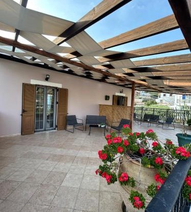 Sea La Vie Studios by Kalliope