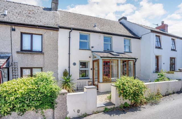 Sea Pickle Cottage