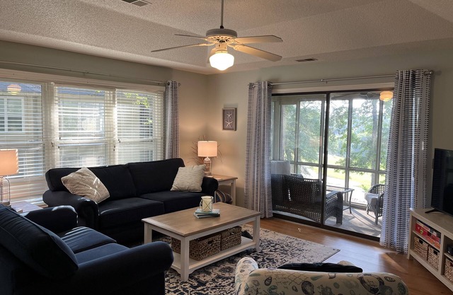 Sea Trail 2BR - Golf, Bike, Beach Getaway! Clean, Quiet, Pools, Great View!