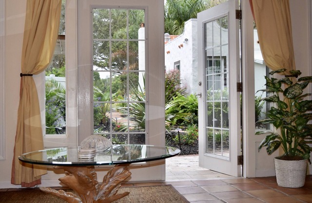 Sea Turtle Cottages Whitfield Estates