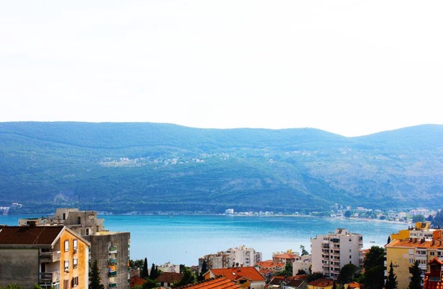 Sea View Senat Apartment