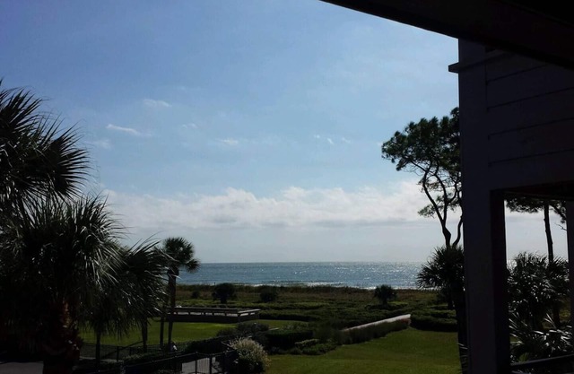 Seabatical-Beautiful ocean view! w/Bikes & Chairs