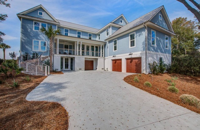 Seabrook Exclusives | 2254 Oyster Catcher