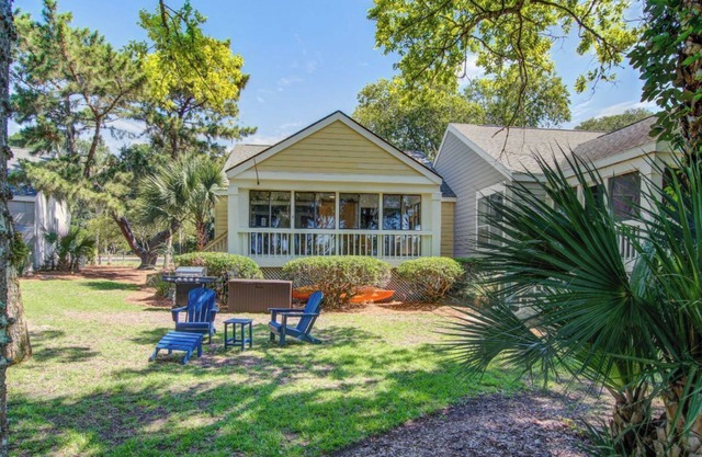 Seabrook Exclusives | 451 Golf Shore