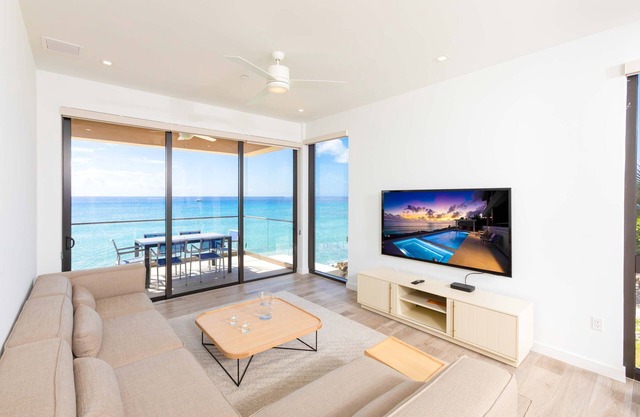 SeaDreams #4: New West Bay Beach Condos w/Oceanfront Pool, Heated Spa + Rooftop Lounge