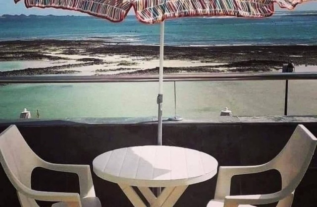 Seafront Apartment in Center of Correlejo